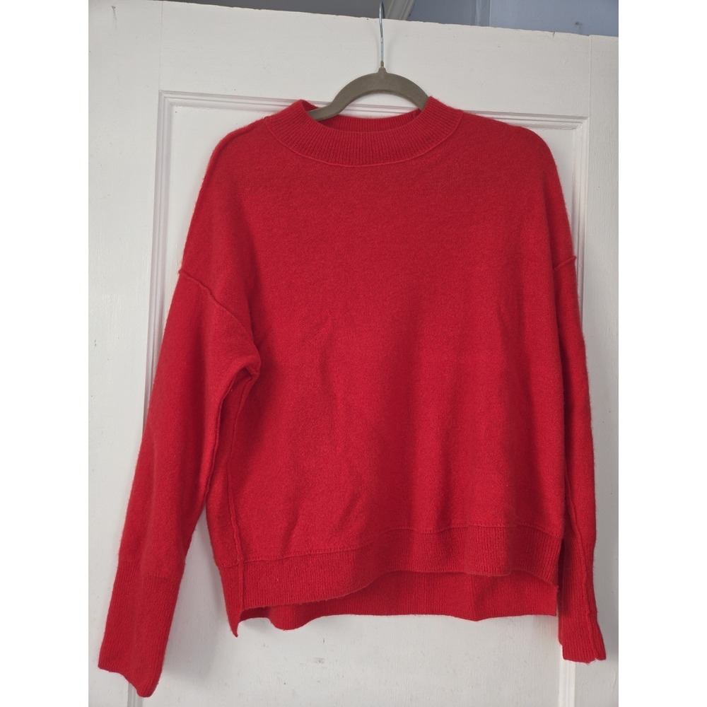 Free People 100% Cashmere Crewneck Sweater. Red. XS